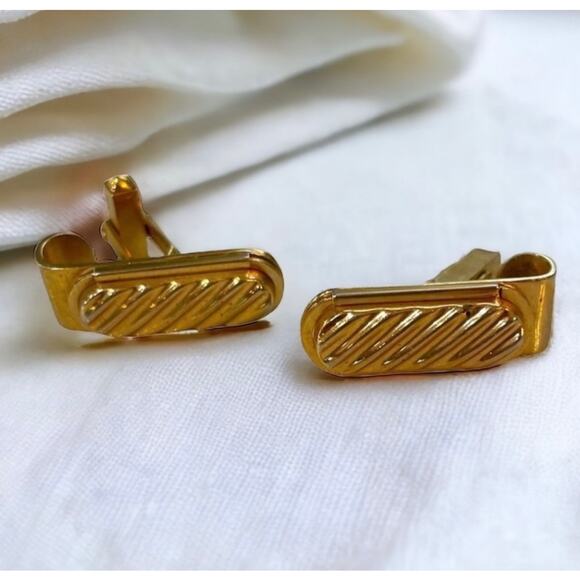 Vintage Gold Cuff Links Mens Art Deco Ribbed Bar‎ 1970s Retro Formal Event - Picture 1 of 4